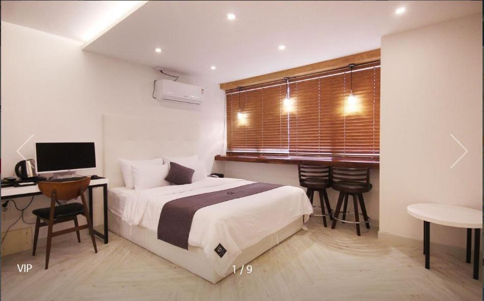 Gray Motel Pohang Extérieur photo